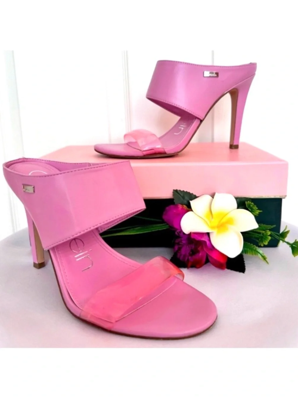 CALVIN KLEIN ~ Powder Pink 4” Heel Mule Sandals w/Translucent Strap size 8.5